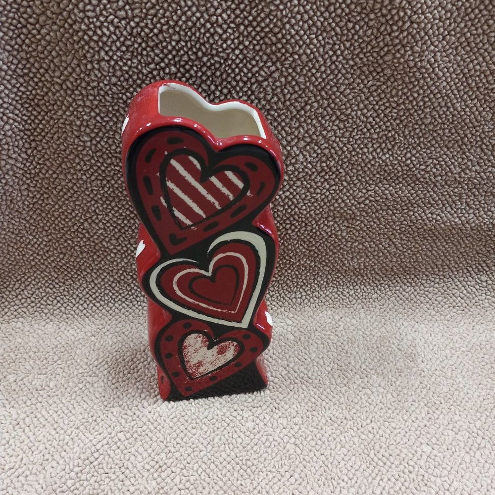 Burtons and Burtons Valentine's Day vase